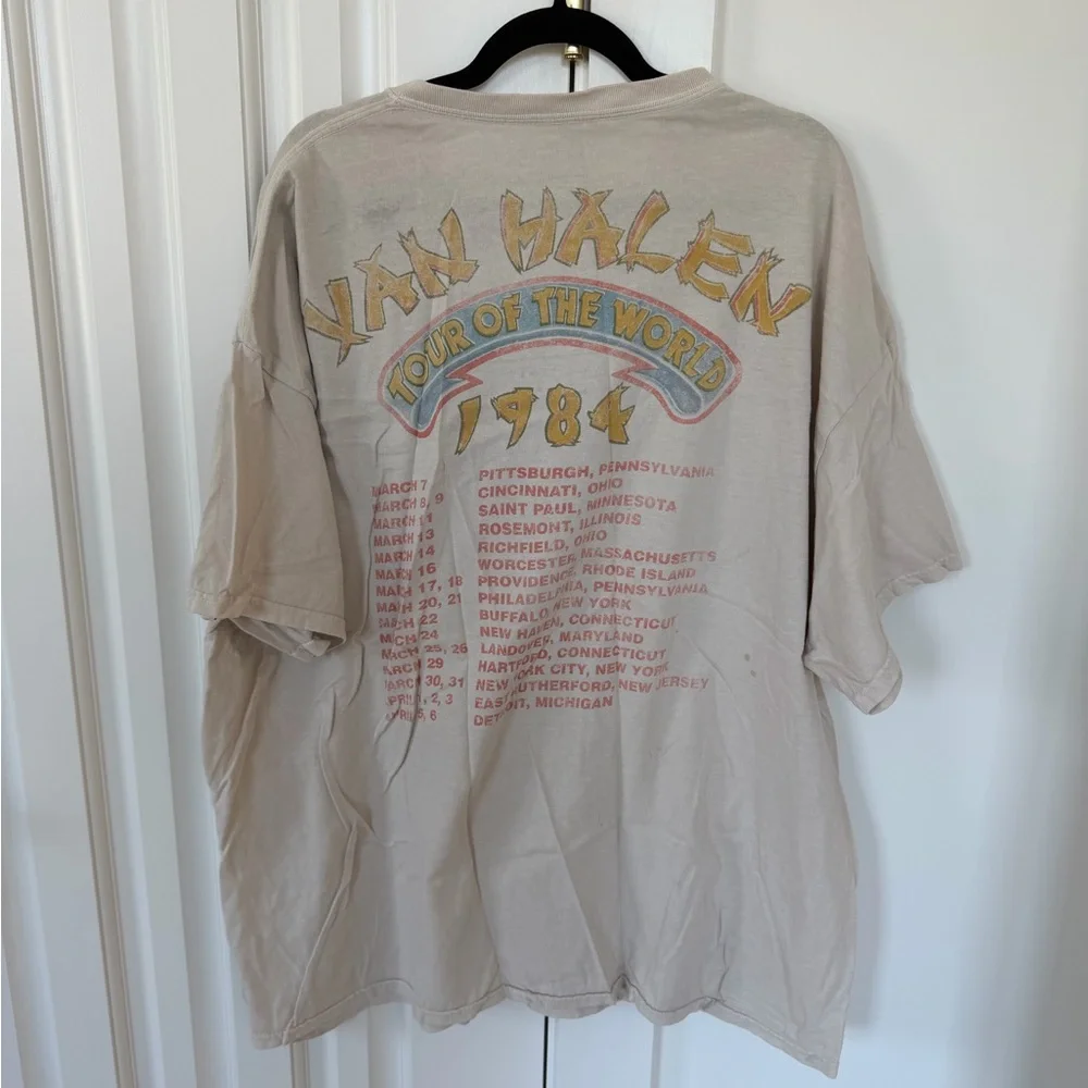 Distressed Van Halen Graphic T-Shirt - Picture 5 of 7